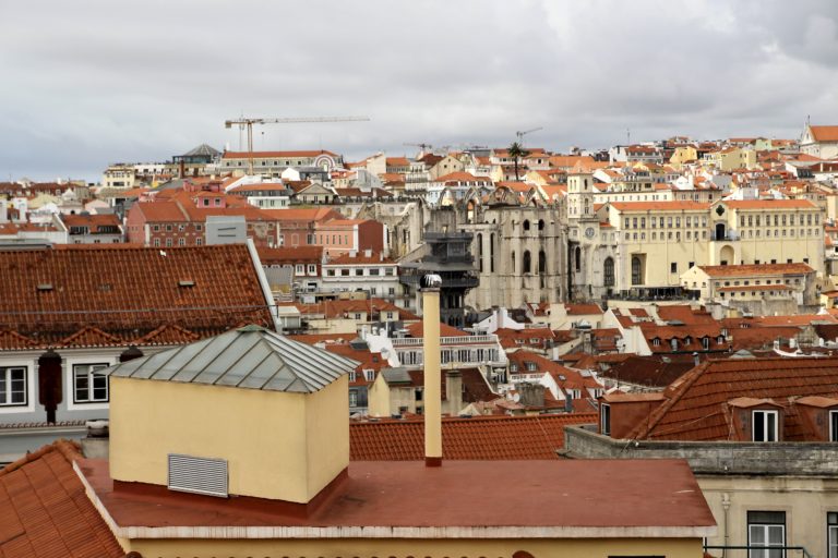 Lisbon travel guide